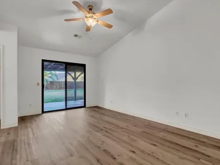 355 Longhollow Way — Photo 18