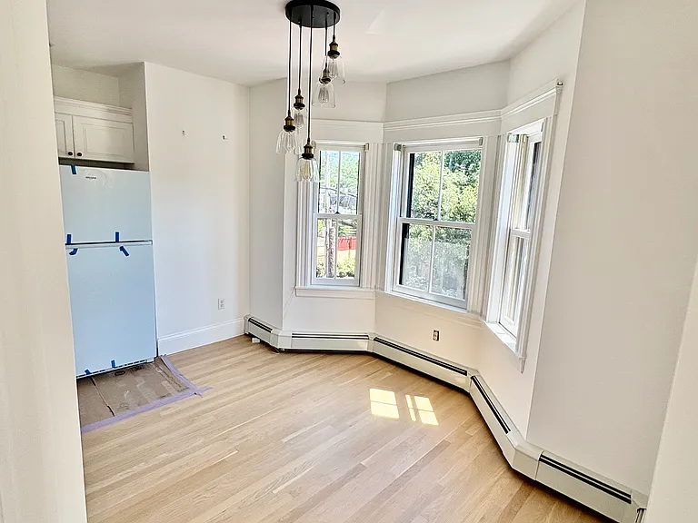 85 Sherman St #7 — Photo 3