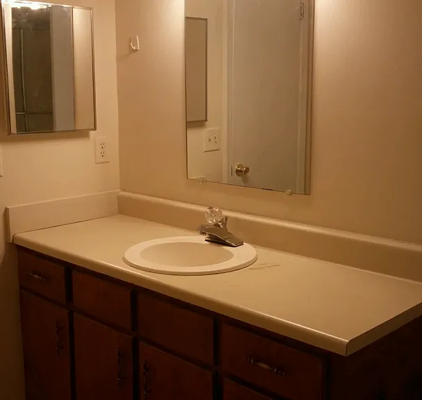 208 Green Acre Ln #212 — Photo 9