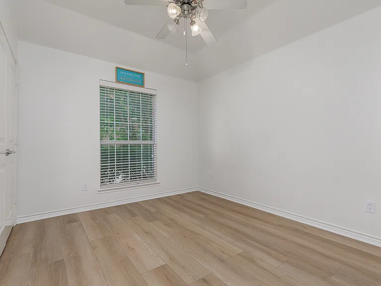3704 Carmel Mountain Dr — Photo 18