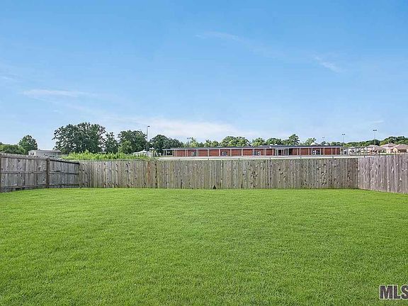 4th image of 11414 Legacy Oaks Ln