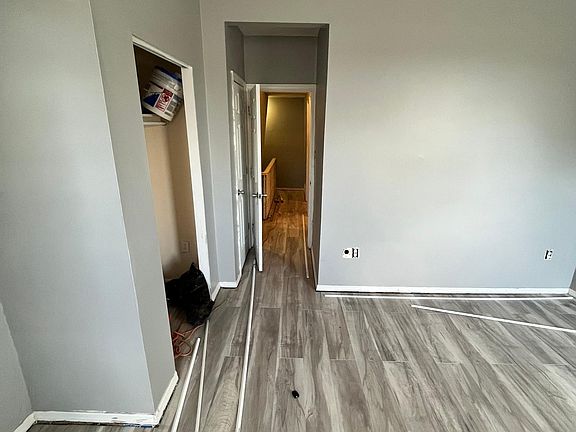 2nd image of 811 W 8th St #A