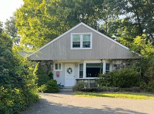 (Undisclosed Address), Brookfield, CT 06804