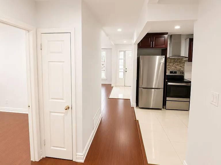 40 Dorward Dr — Photo 3
