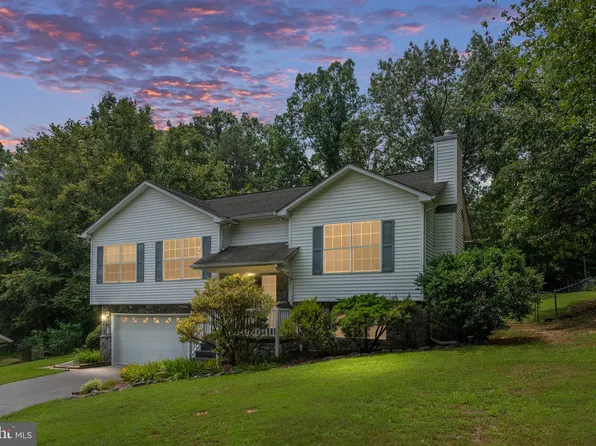 112 Springwood Dr, Fredericksburg, VA 22401