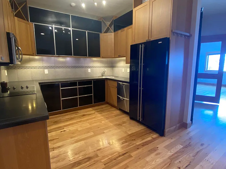 2655 Copper Ridge Cir #4 — Photo 6