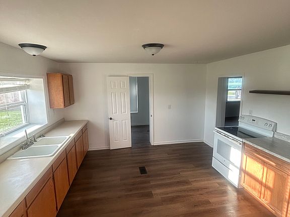 4th image of 7466 S State Road 75 #2