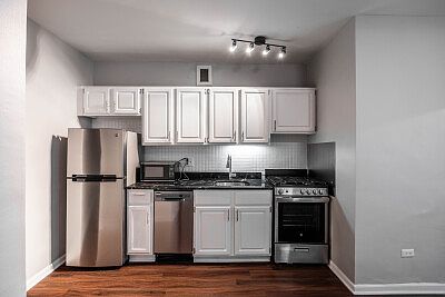 4th image of 1136 N La Salle Dr #518