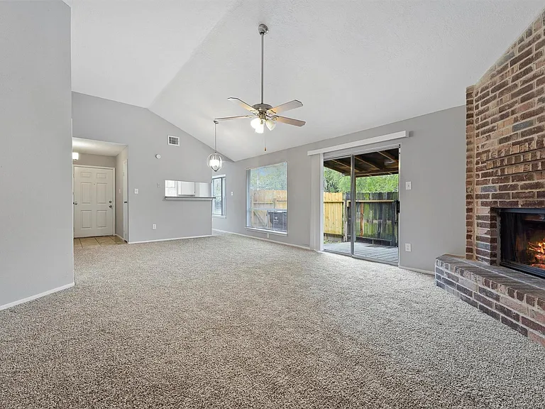 22101 Moss Falls Ln — Photo 7