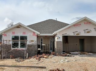 167 Alexandra Loop, Elkins, AR 72727