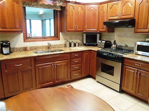 2nd image of 20714 Homestead Park Dr