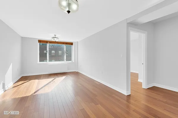 Sold by Citi Habitats | media 12