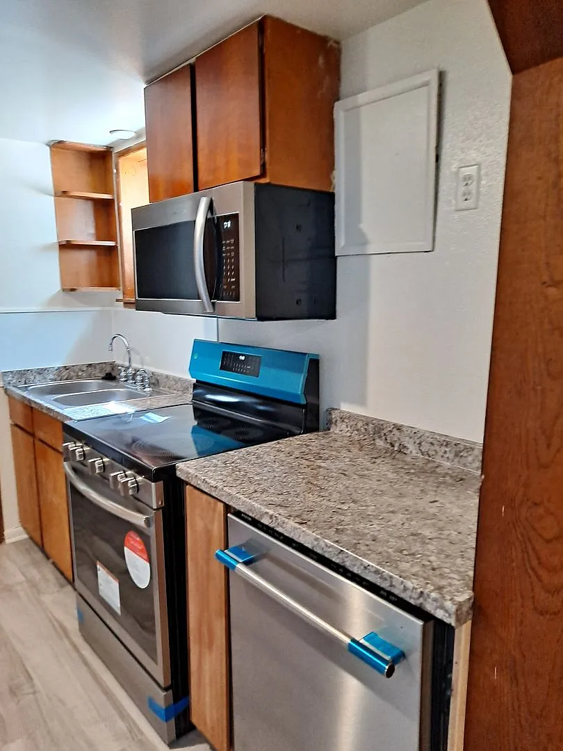 431 W Grant Ave — Photo 1