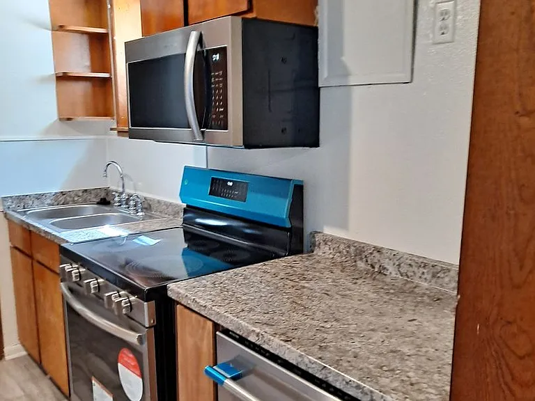 431 W Grant Ave — Photo 6
