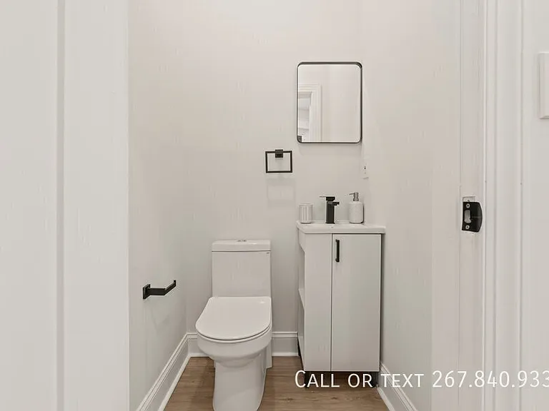 2921 W Oxford St #SFH — Photo 14