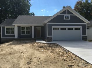 5298 Rischow Dr SW, Wyoming, MI 49509