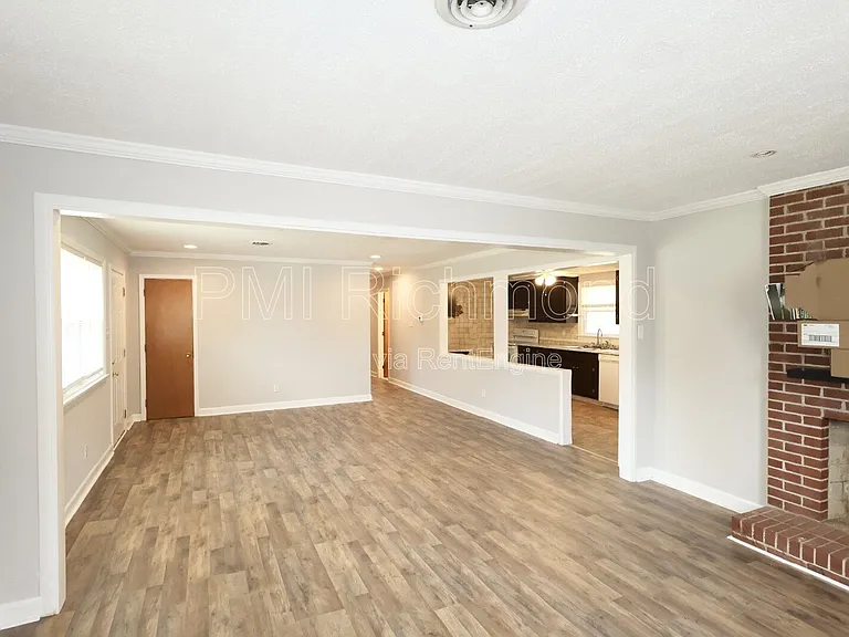 5601 Eunice Dr — Photo 6