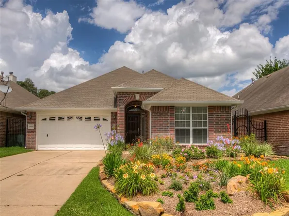 18926 Candlecreek Dr, Spring, TX 77388
