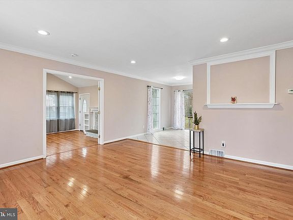 4th image of 4150 Orangemans Rd