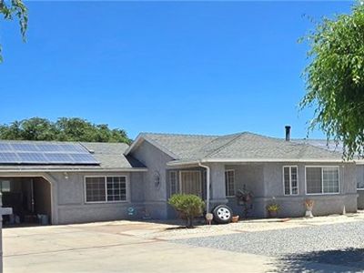 9207 8th Ave, Hesperia, CA, 92345