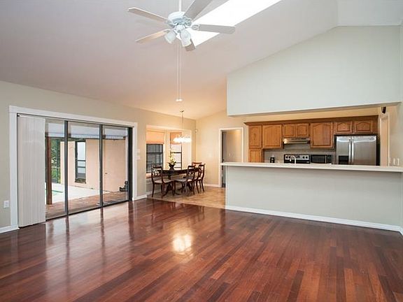 3rd image of 6235 Merridith Erin Ln