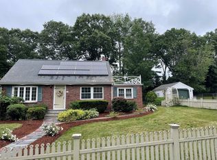 20 Hale Rd, East Walpole, MA 02032