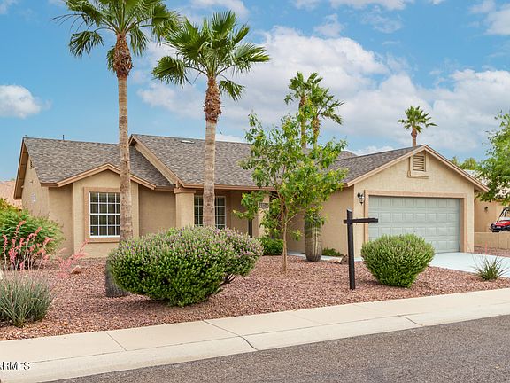 3rd image of 1263 E BRENDA Drive
