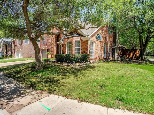 3761 Woodshadow Ln, Addison, TX 75001