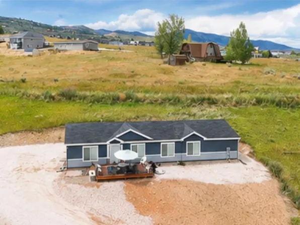 189 E Froghair Cir, Garden City, UT 84028