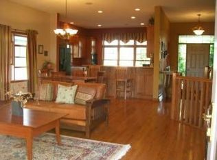 1427 126th Ave NW, Coon Rapids, MN 55448