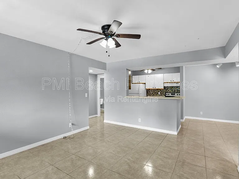 3995 W McNab Rd #205B — Photo 2
