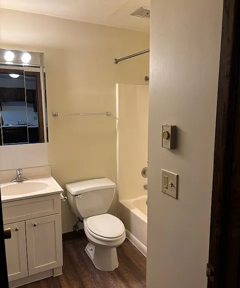 2641 George St #N — Photo 5