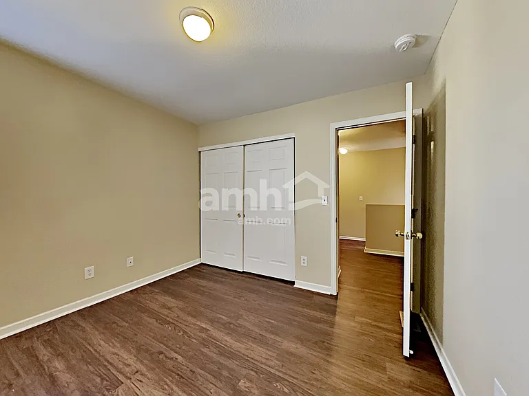 1638 S Buckley Way — Photo 16