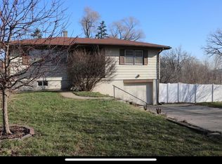 6902 B St, Omaha, NE 68106