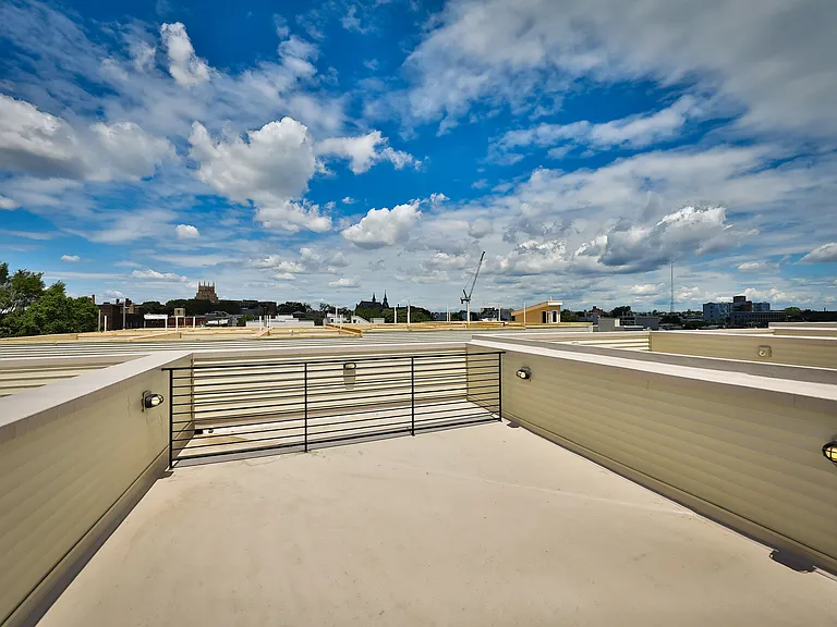 2602 Emerald St #3 — Photo 23