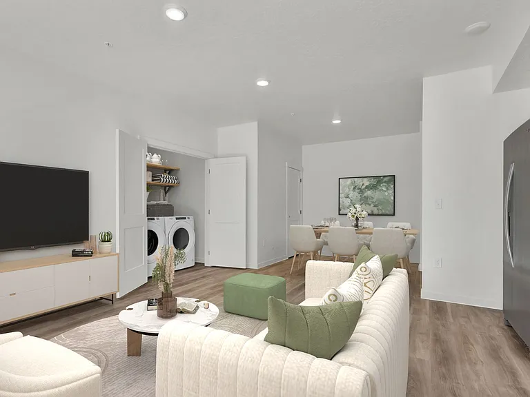 Veazey Park Apartments — Photo 23