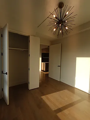 Rented by City Vista Inc | media 32