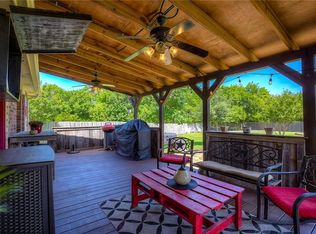 102 Packer Dr, Fate, TX 75189