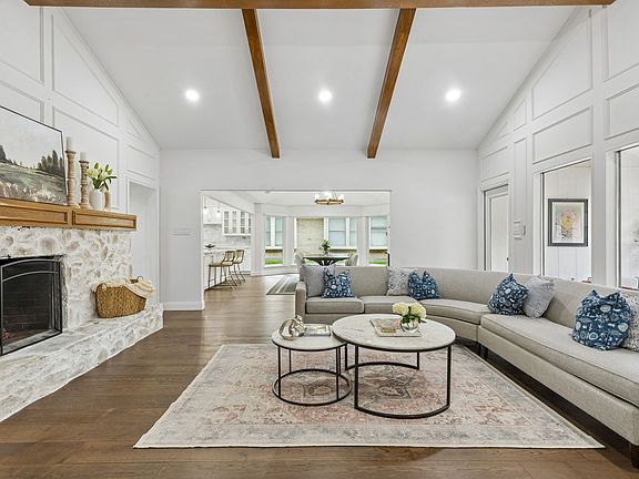 5th image of 6021 Timber Creek Ln
