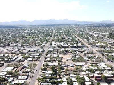 (Undisclosed Address), Tucson, AZ, 85716