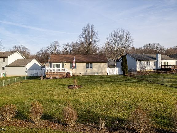 3rd image of 1619 Brentwood Dr