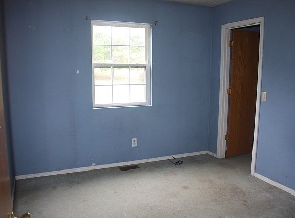 5th image of 1391 Red Cedar Ln