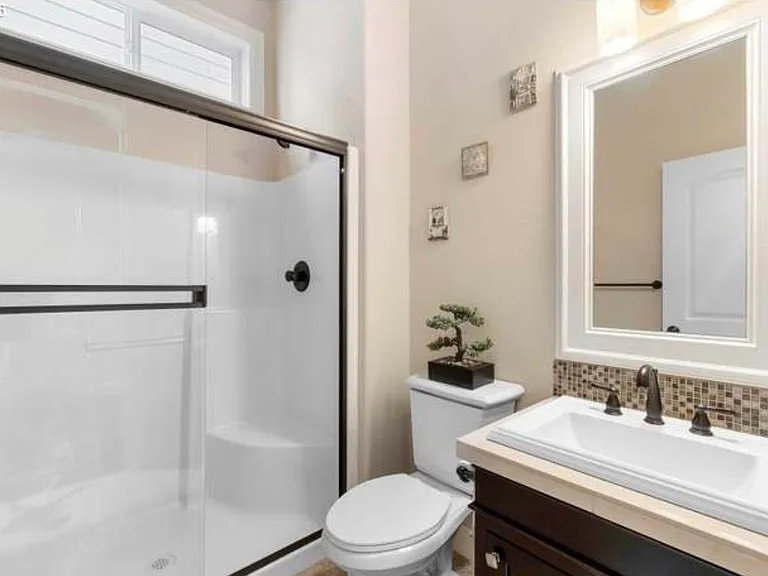 11379 NW Odeon Ln — Photo 8
