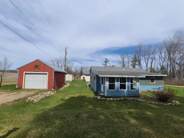 11044 Hahn Park Dr, Evart, MI 49631