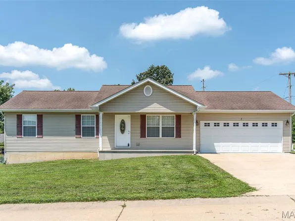 2 Iron Hill Ct, Saint Clair, MO 63077
