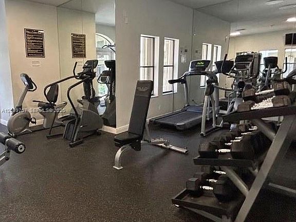 4th image of 570 S Park Rd #146