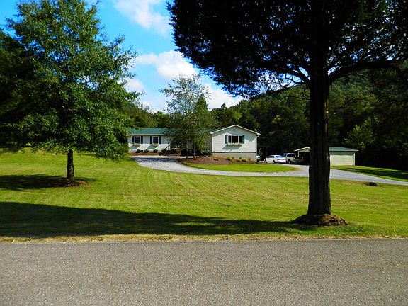 3rd image of 1716 E Brushy Valley Dr