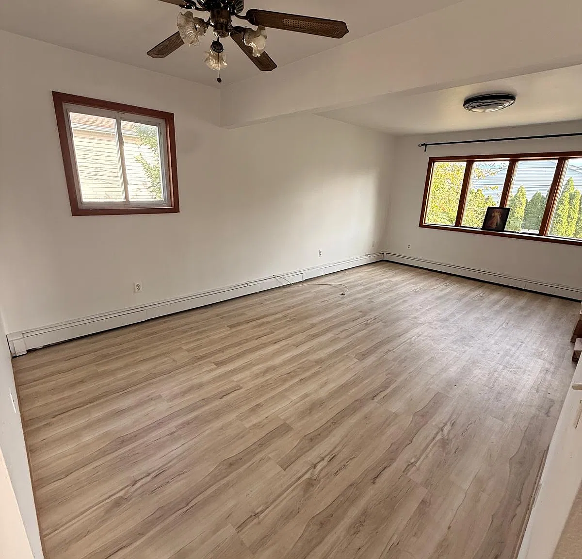 Beachview St, Copiague — Photo 1