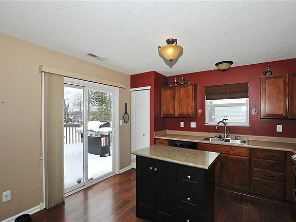 3rd image of 14884 Alysheba Dr