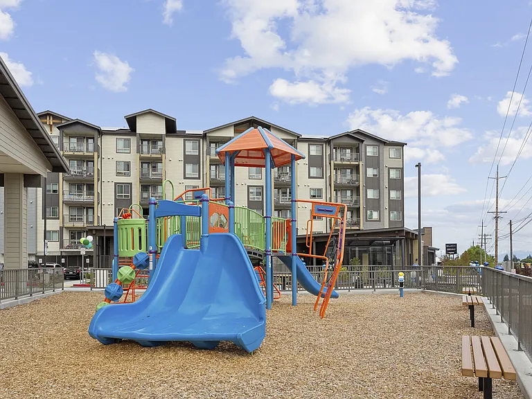 Four Corners Apartments — Photo 10